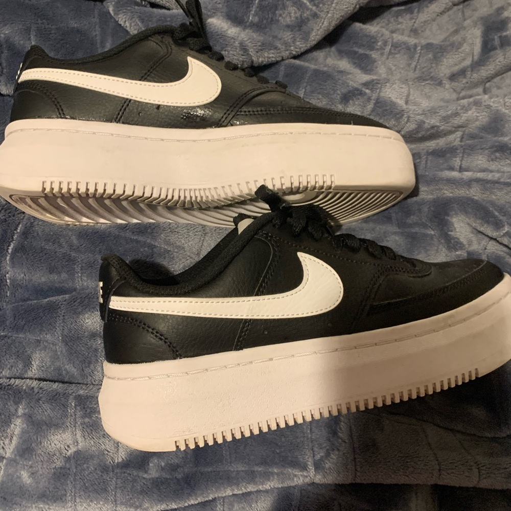 Nike Court Vision Alta In Black